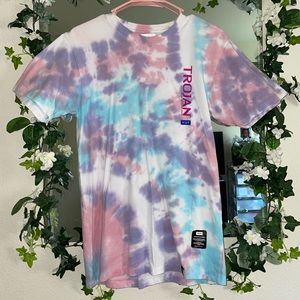 HUF long sleeve T-Shirt. Original price is $35. STILL HAS TAG, NEVER WORN.